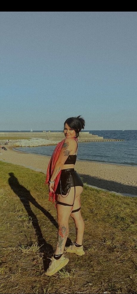 princesse blonde onlyfans parfait et sexy collection