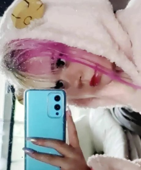 frogzzi modèles nus des photos