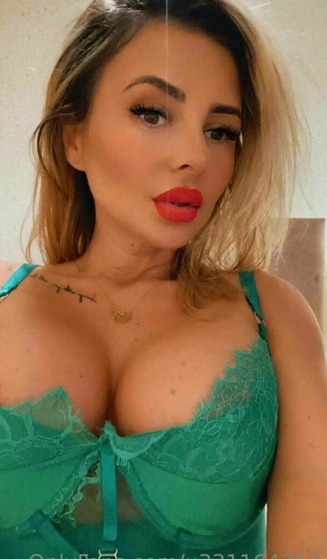 sophie lovelight mannequin image