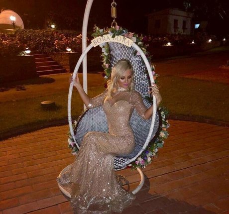 sophie lovelight star du porno gratuite des photos