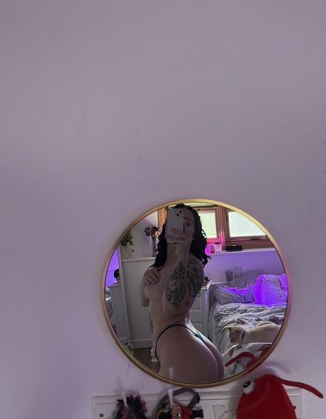 Glizzy McGuire art de star du porno image