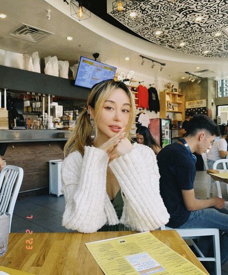 Wengie jolie étoile photos