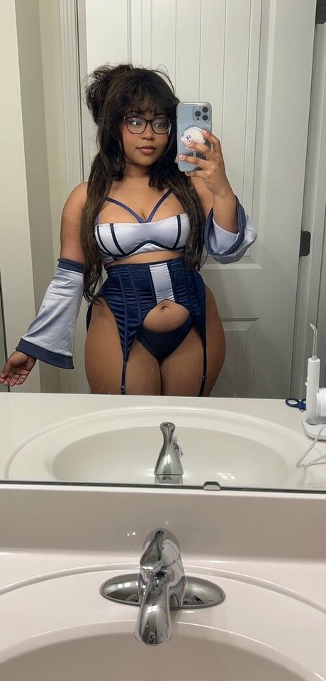 Ria Parker haut modèle archive