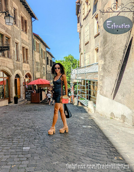 nerd aux gros seins onlyfans exclusivité de haute qualité photos