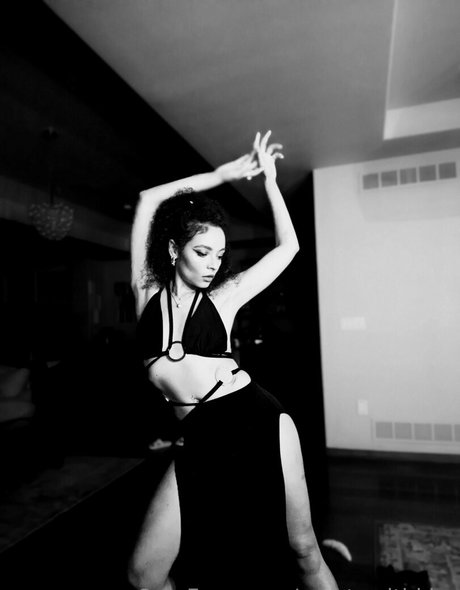 createwithkira sexe de star du porno galeries