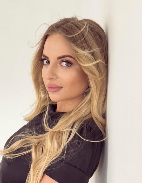 michelleerisee vip modèle sympa images