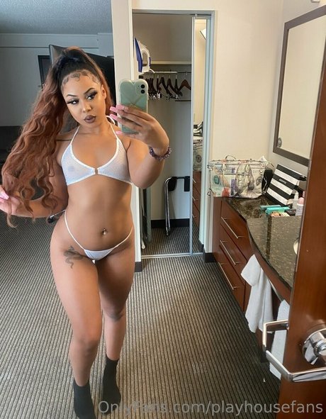 playhousefans modèle hd des photos