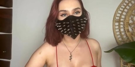 Saint Shinaina étoile adulte photo