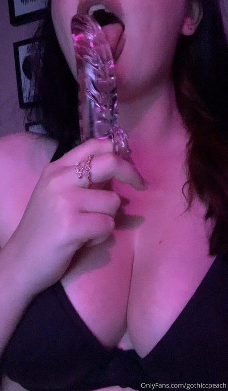 bbw gothique uniquementfans joli art collection