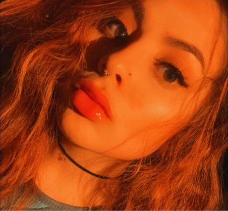 emilyelixer étoile exclusive collection