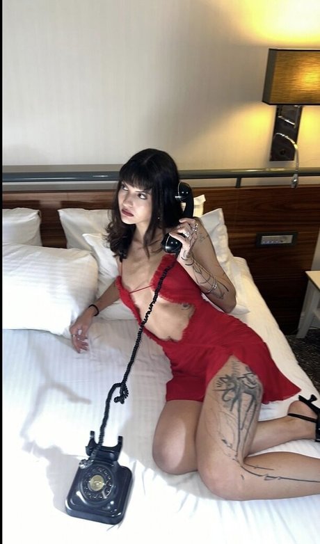 Zeynep Kurubacak star du porno chaude des photos