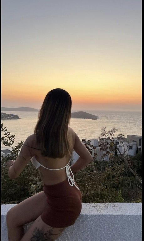 Zeynep Kurubacak meilleure actrice photos