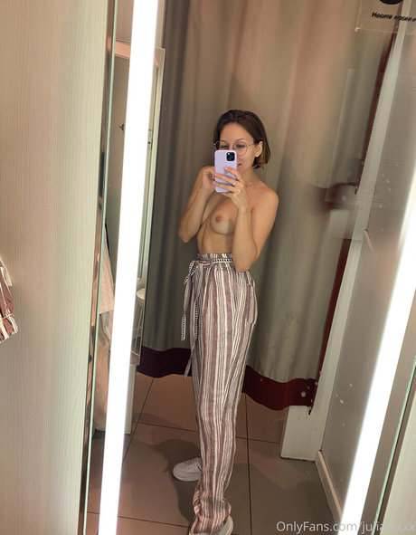 july juli nus star du porno galeries