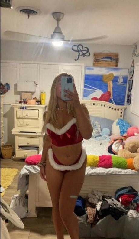 Stefania Markel étoile nue des photos