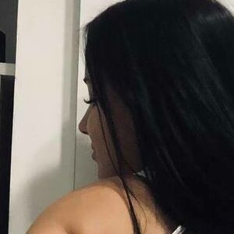 Abril Arcos star du porno en haute qualité collection