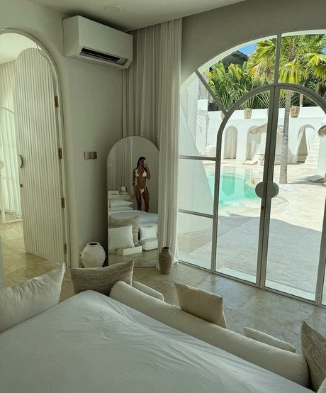 Maddy Cheary actrice érotique galeries