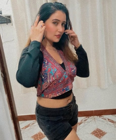 ébène sexy onlyfans haut de gamme img