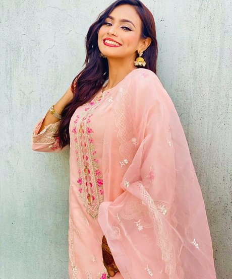 infirmière brune onlyfans xxx haut image