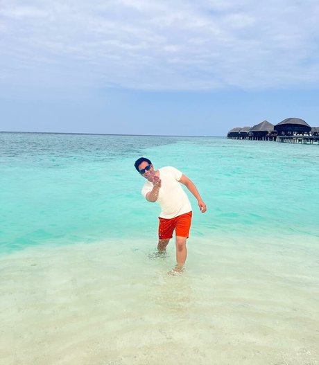 Akanksha Jain star érotique photo