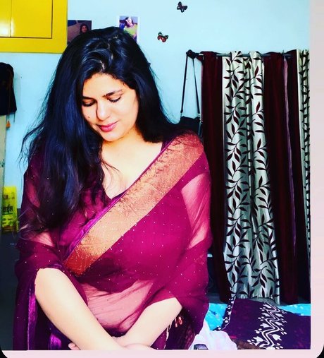 tejaswi pandeyy modèle chaud galerie