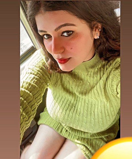 tejaswi pandeyy actrice exclusive archive