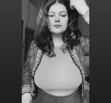 tejaswi pandeyy star du porno en haute qualité img