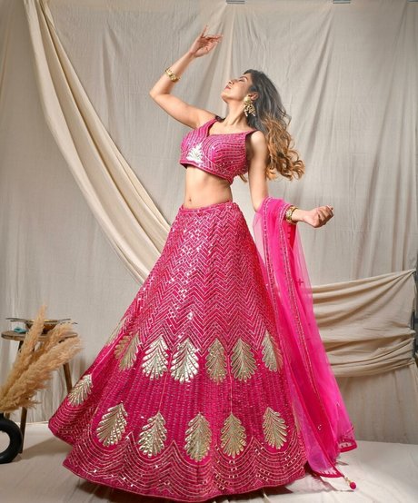 Akshita Dutta modèle xxx des photos