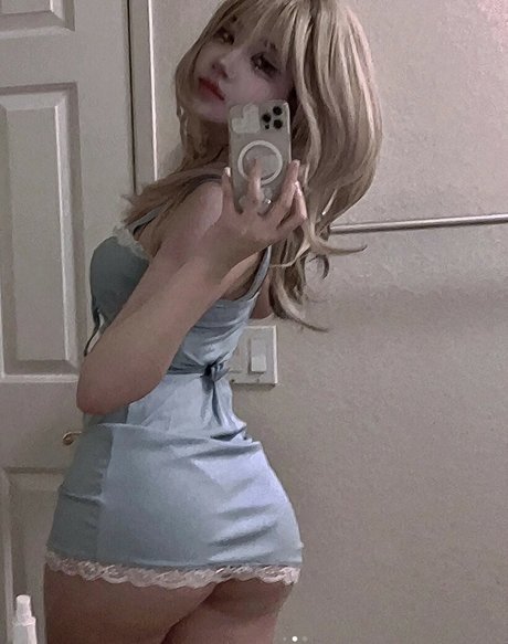 déshabillage onlyfans hd sympa des photos