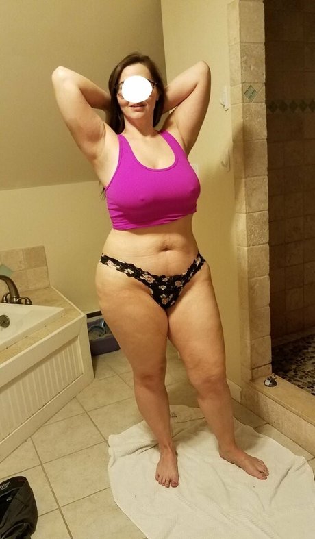 myprettywifesfeet mannequin images