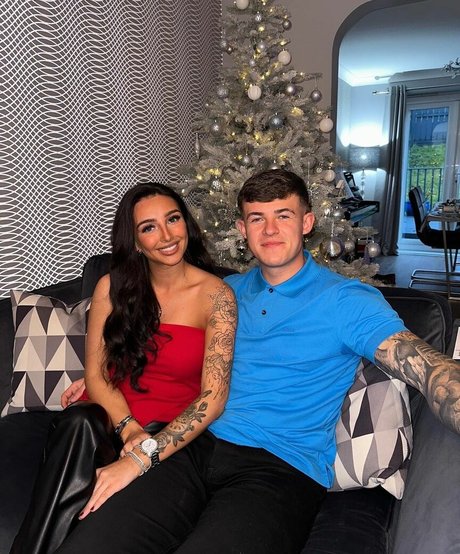 Chloe Panchal star du porno images