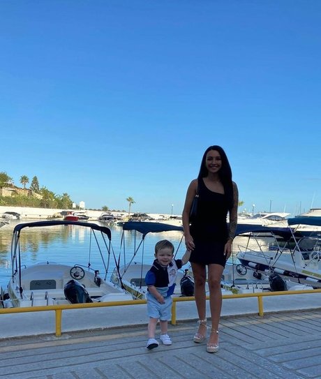 Chloe Panchal belle star du porno img