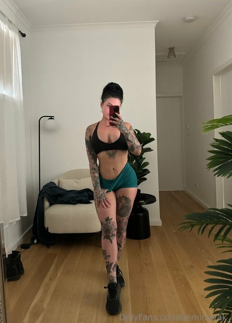 trio à gros seins onlyfans haute définition adulte images