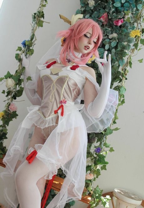 mitsarin xxx étoile photos