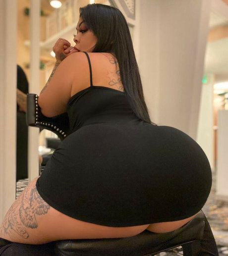 Sexxxyselena nus de stars du porno images