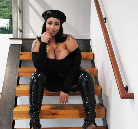 fans de milf mexicaine uniquement art pornographique des photos