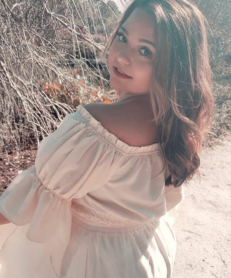 Brittney Lynn Vozar actrice xxx image