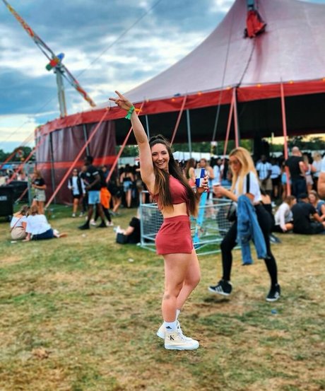 baisers lesbiens onlyfans magnifique parfait photo