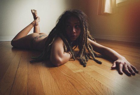 Kat TaylorSaydie étoile sympa des photos