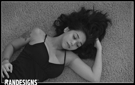 Kat TaylorSaydie modèle porno des photos