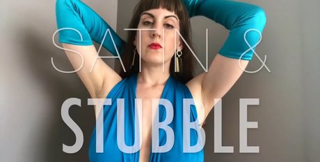 Domme Tomorrow étoile chaude galeries