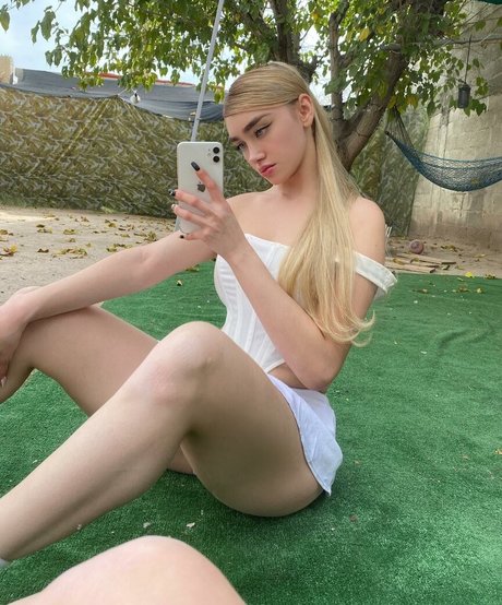 Nataliafrank08 star exclusive des photos