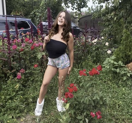 Denisa R Maria Profilfoto