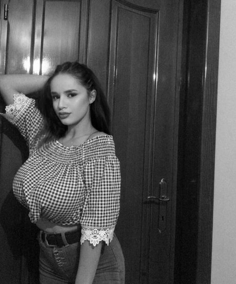 Denisa R Maria étoile gratuite photo