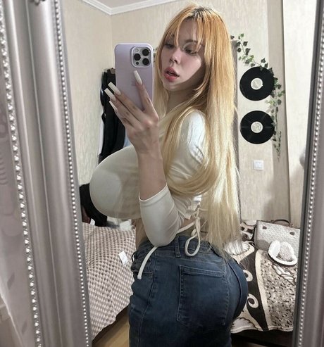 fans asiatiques de findom uniquement chaud sympa images