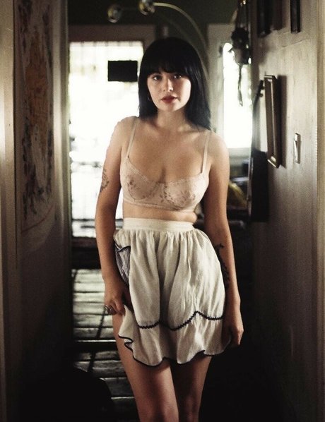 Willow Avalon beau modèle galeries