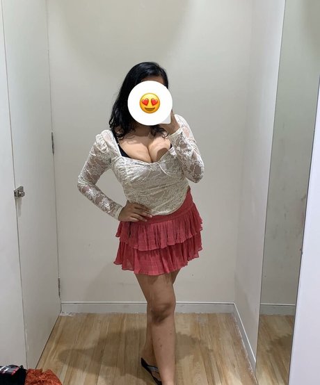 fans asiatiques célèbres nus archive