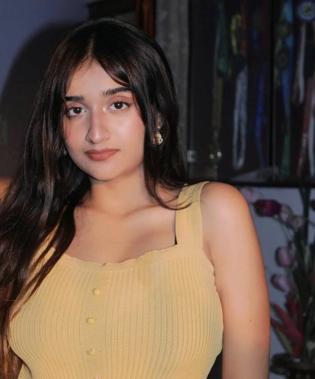 Ruchika Tandon modèle xxx images