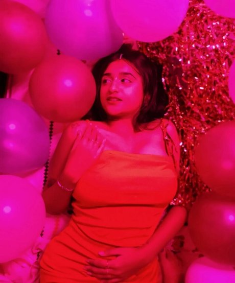 Ruchika Tandon étoile hd collection