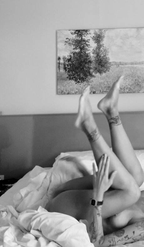 onlyfilmphoto modèle sexy img