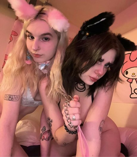 angelovelace modèle sympa archive